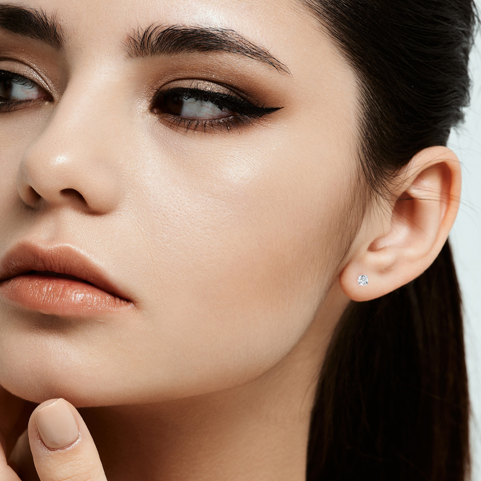 Round Diamond Studs - PLEASURE DIAMONDS L.L.C. 4